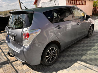 Toyota Verso foto 6