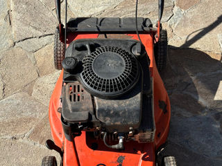 Briggs Stratton газонокосилка foto 1