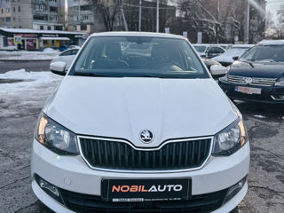 Skoda Fabia фото 2