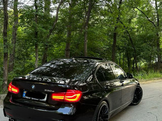 BMW 3 Series foto 6