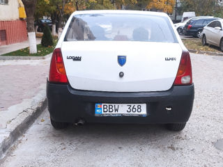 Dacia Logan foto 3