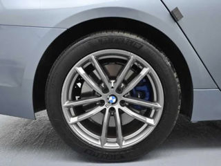 BMW 5 Series foto 15