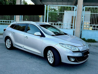 Renault Megane foto 1