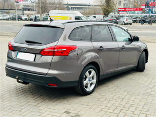 Ford Focus foto 4