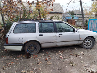 Ford Sierra foto 2