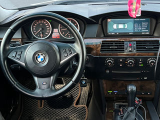 BMW 5 Series foto 6