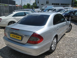 Mercedes E Class foto 6