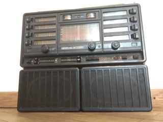 Radio Leningrad 010 Stereo 1979.Радиоприёмник Ленинград 010 стерео 1979г. foto 1