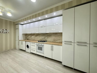 Apartament cu 1 cameră, 57 m², Râșcani, Chișinău foto 3