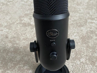 Микрофон Blue Yeti microfon