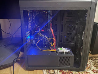 PC/Procesor i3 7100/4gbram GDDR4/HDD 320gb