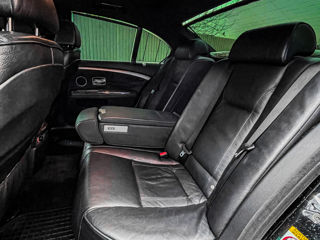 BMW 7 Series foto 14