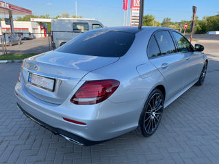 Mercedes E-Class foto 3