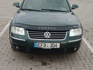 Volkswagen Passat foto 2