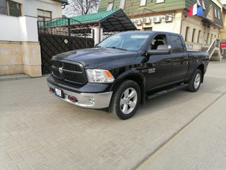 Dodge Ram foto 2