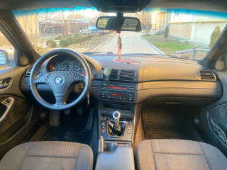 BMW 3 Series foto 5