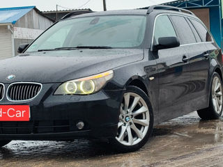 BMW 5 Series foto 2