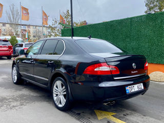 Skoda Superb foto 3