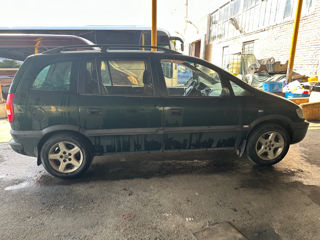 Opel Zafira foto 3