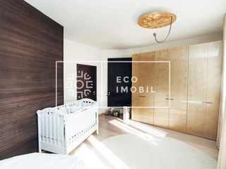 Centru, chirie, apartament cu 3 odăi, complet renovat, 600 € foto 9