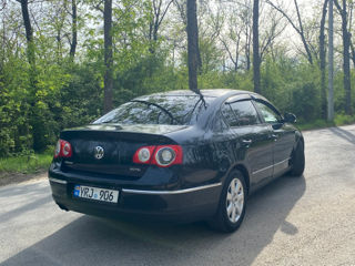 Volkswagen Passat foto 4