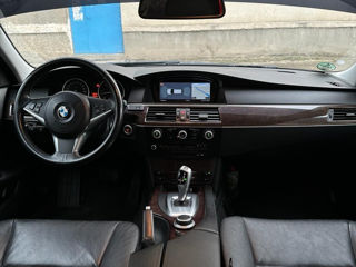 BMW 5 Series foto 3