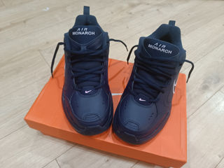 Nike Air Monarch foto 1