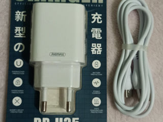 зарядка Remax 2,1А и дата кабель micro USB / Type С, новая foto 2