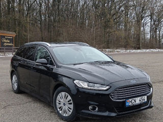 Ford Mondeo foto 5