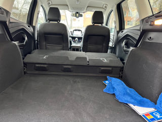 Ford Kuga foto 13