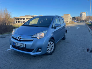 Toyota Verso-S foto 4