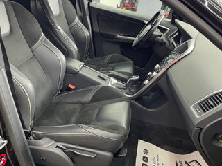Volvo XC60 фото 9
