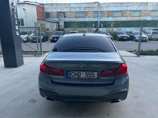 BMW 5 Series foto 3