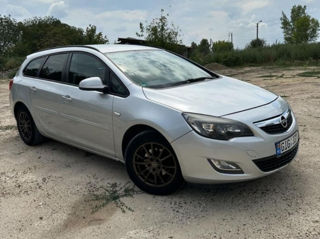 Opel Astra foto 2