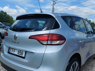 Renault Scenic foto 2