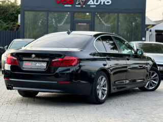 BMW 5 Series foto 3