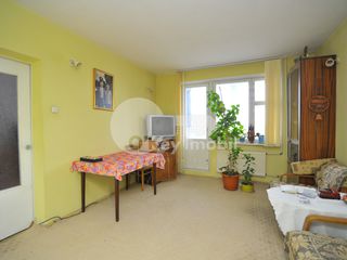 Apartament cu 3 camere, 85 mp, Botanica, bd. Dacia,  38900 € ! foto 2