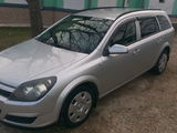 Opel Astra foto 1