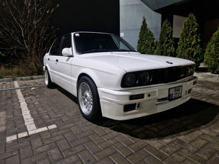 BMW 3 Series foto 2