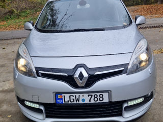 Renault Grand Scenic foto 6