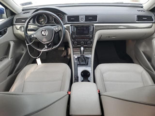 Volkswagen Passat foto 8