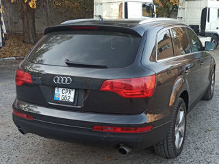 Audi Q7 foto 6