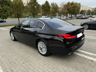 BMW 5 Series foto 4