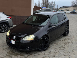 Volkswagen Golf foto 2