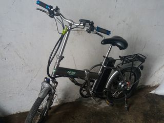 bicicleta cu acumulator foto 4