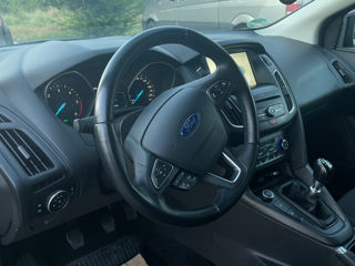 Ford Focus foto 6