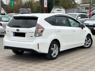 Toyota Prius + foto 3