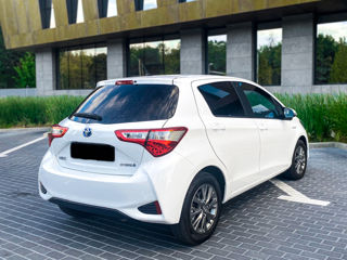 Toyota Yaris foto 6