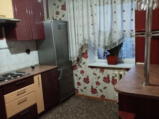 Apartament cu 3 camere, 80 m², Poșta Veche, Chișinău foto 8