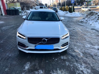 Volvo S90 foto 1